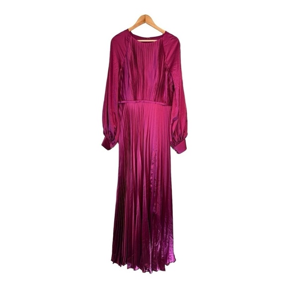 leena for Mac Duggal Pleated Long Sleeve Satin A-Line Gown in Berry NWT - Picture 3 of 11
